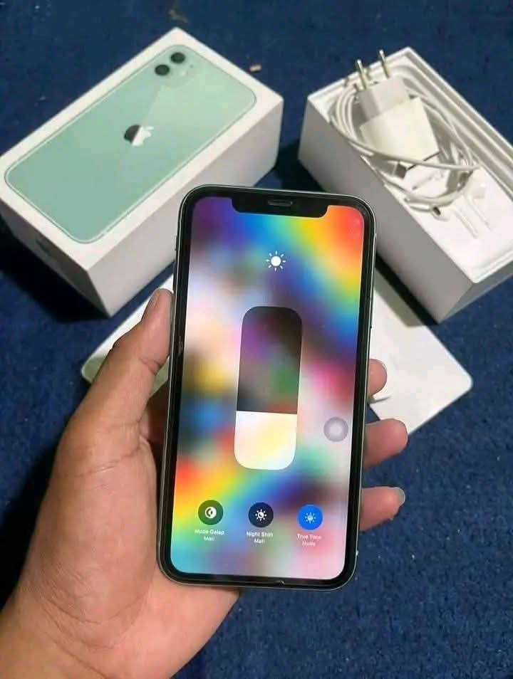 iPhone 11 128GB iBox Kondisi Super Mulus, Battery Health 100%