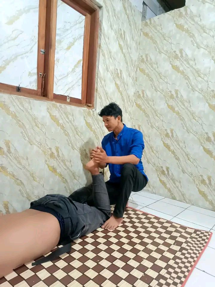 MASSAGE THERAPY!!! PIJAT TERAPI TRADISIONAL !!!