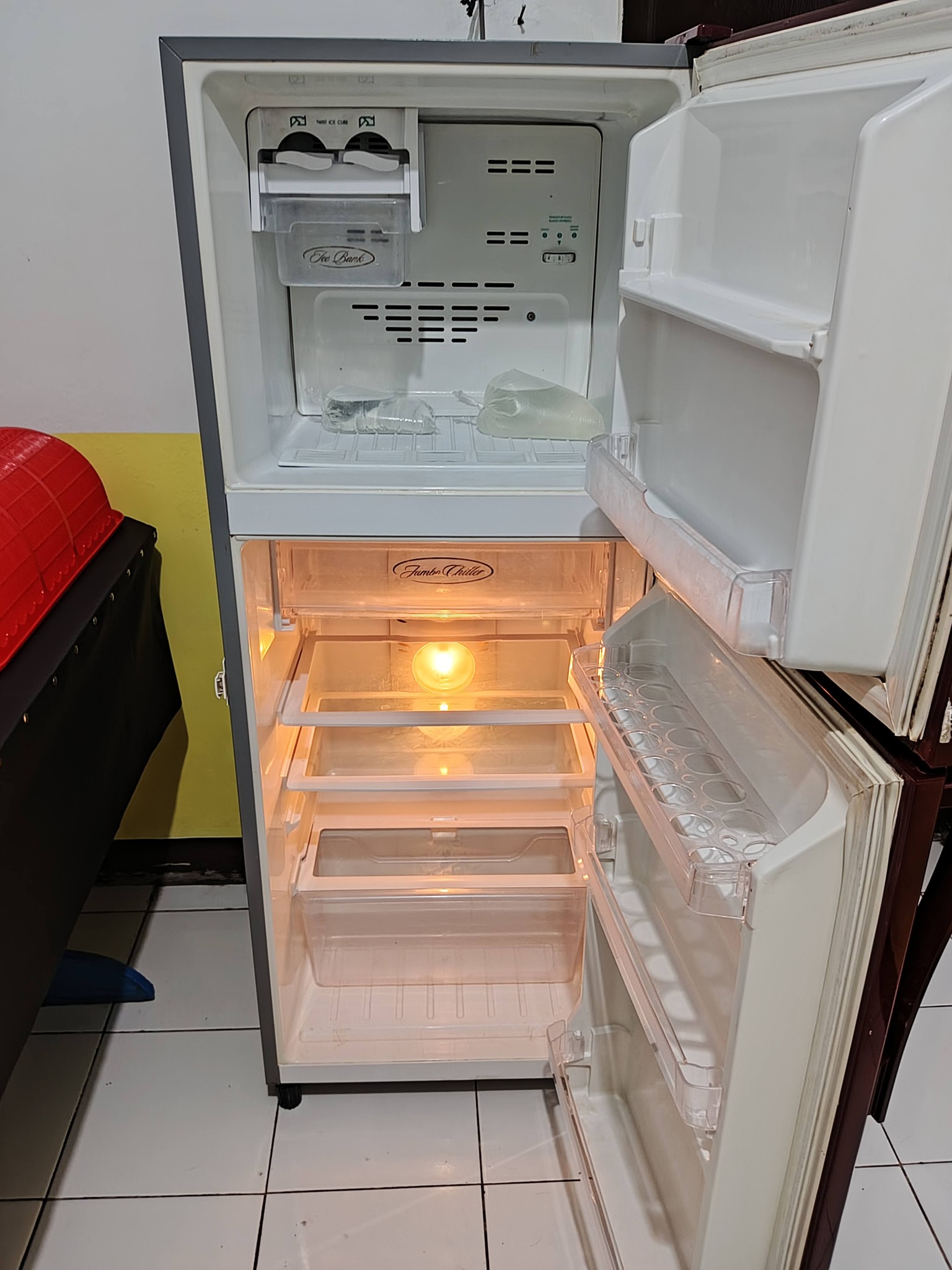 jual kulkas polytron 2 pintu
