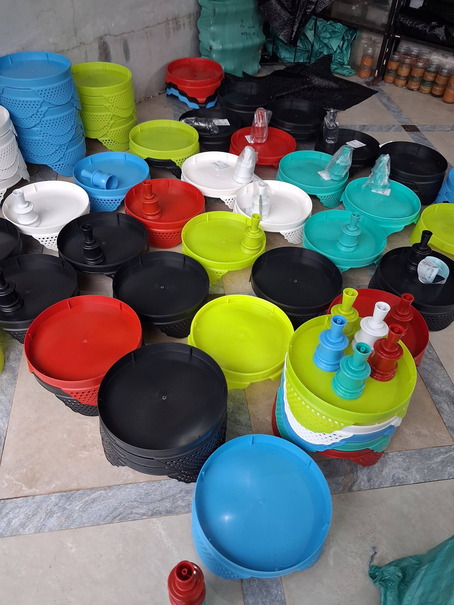 JUAL TEPOK & PION KANDANG LOVE BIRD BERKUALITAS