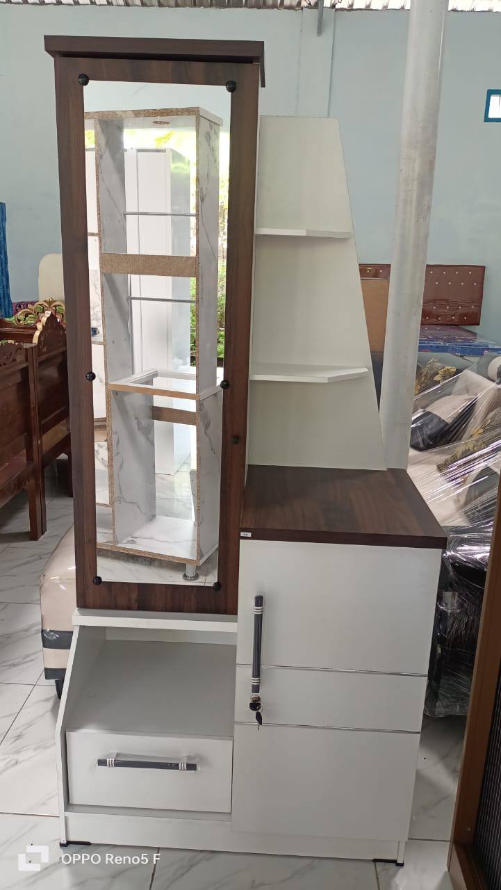 JUAL MEJA RIAS MODERN ELEGAN – AESTHETIC