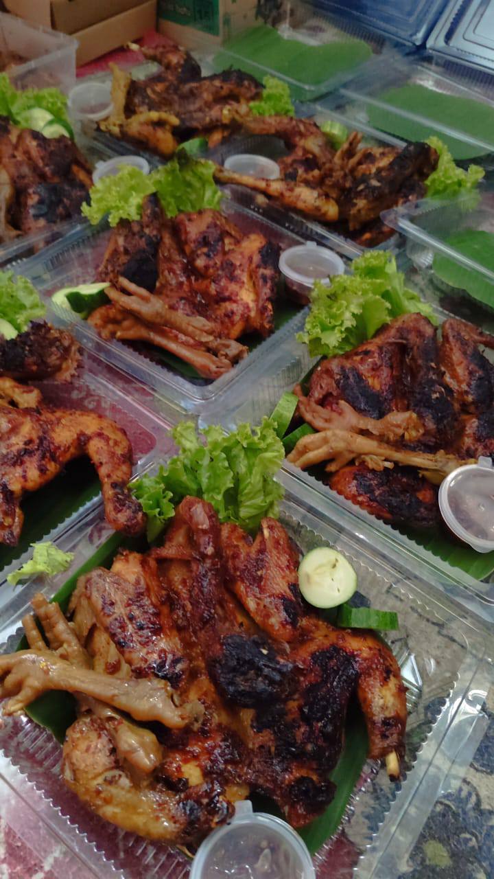 JUAL AYAM BAKAR BUMBU SPESIAL – GURIH, EMPUK & NAGIH! 🍗