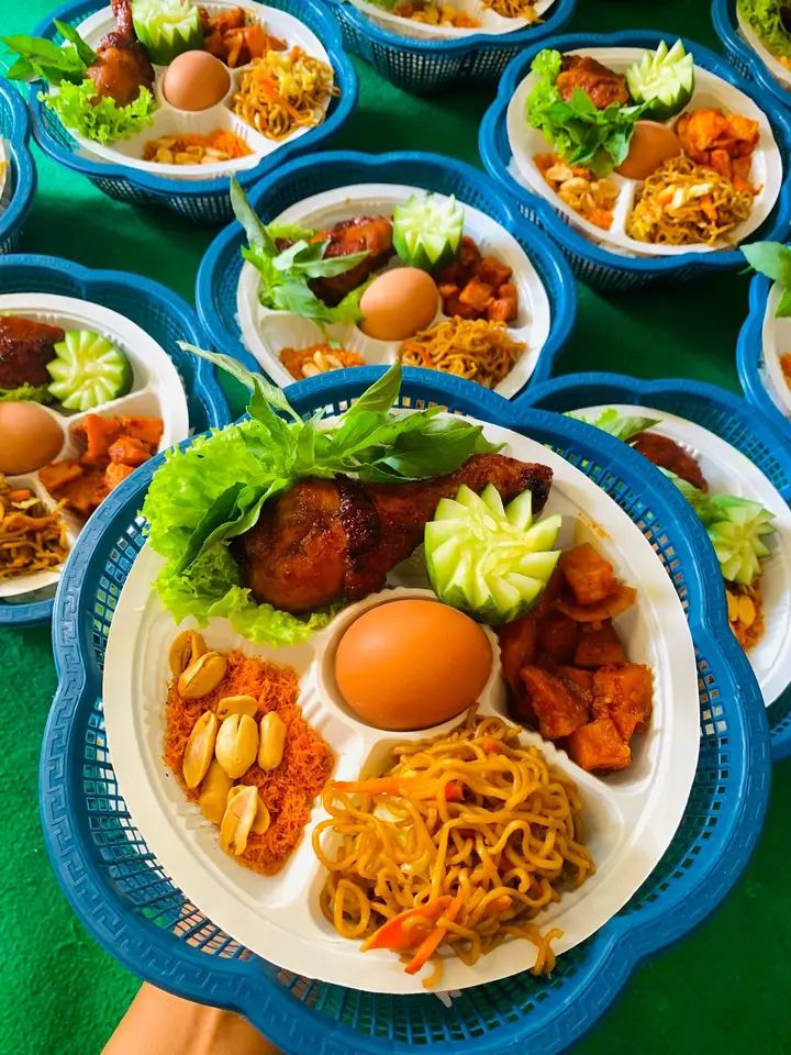 JUAL NASI TUMPENG / NASI KUNING – CANTIK, ENAK & SIAP ACARA! 🍛✨