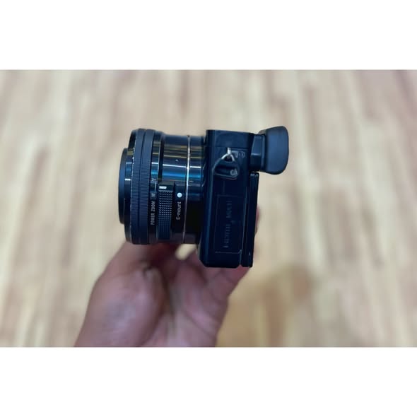 Jual Kamera SONY A6000 kit  16-50mm oss