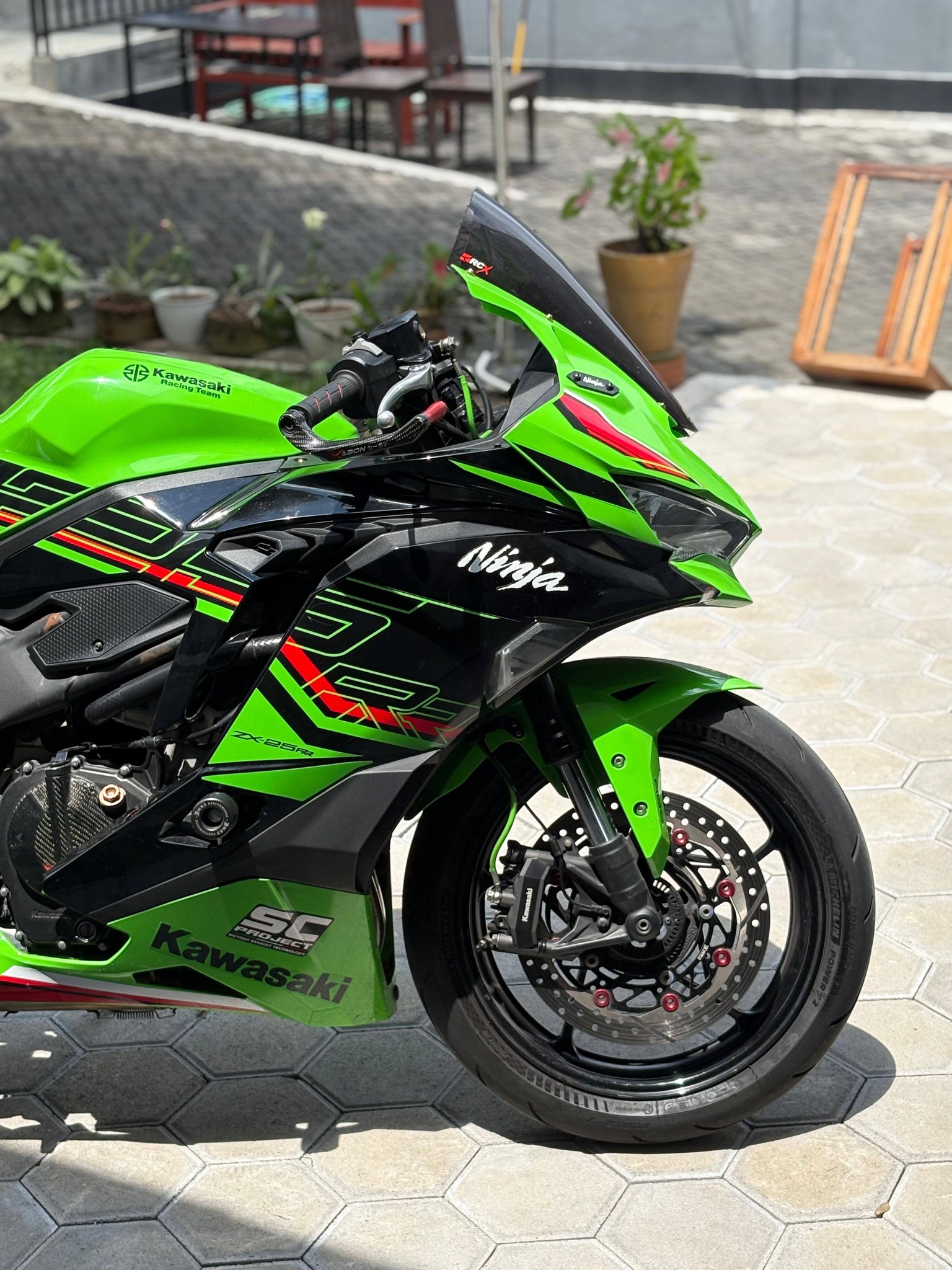 ZX25RR  2023 105JT NEGO