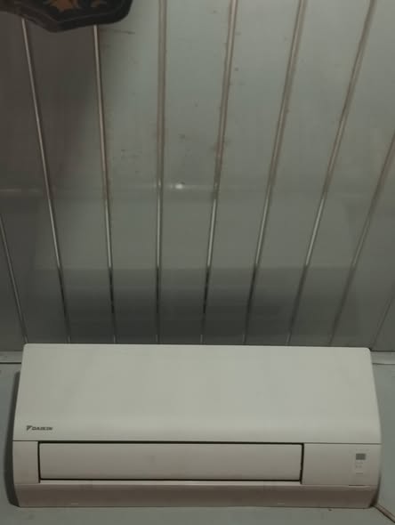 Jual ac daikin FTP15AV14 (1/2 pk)