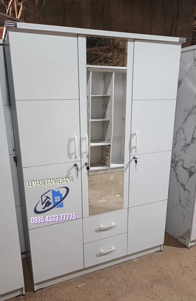 JUAL LEMARI BAJU 3 PINTU
