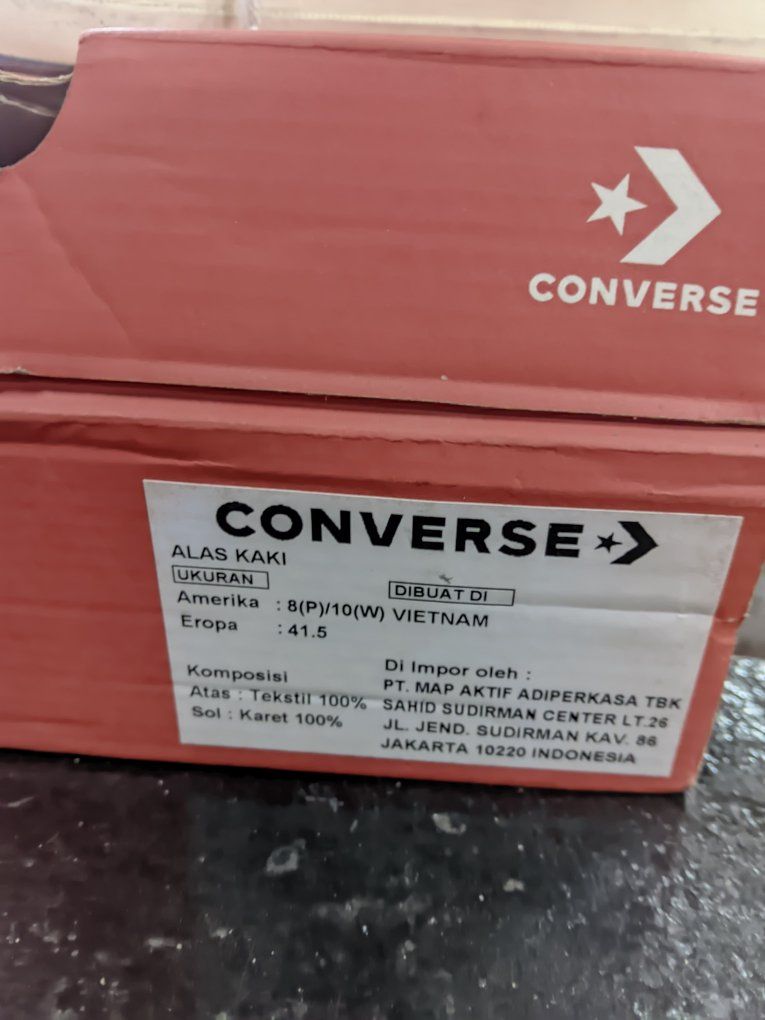 Jual sepatu converse