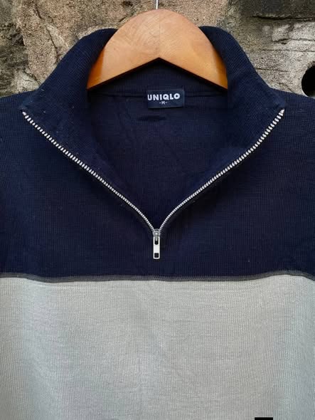 JUAL UNIQLO Half Zip Knitted Sweater