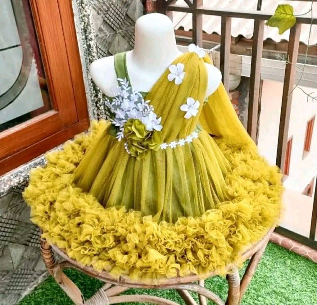 COSTUM DRESS ANAK CANTIK & ELEGAN – BIKIN SI KECIL MAKIN GEMES!
