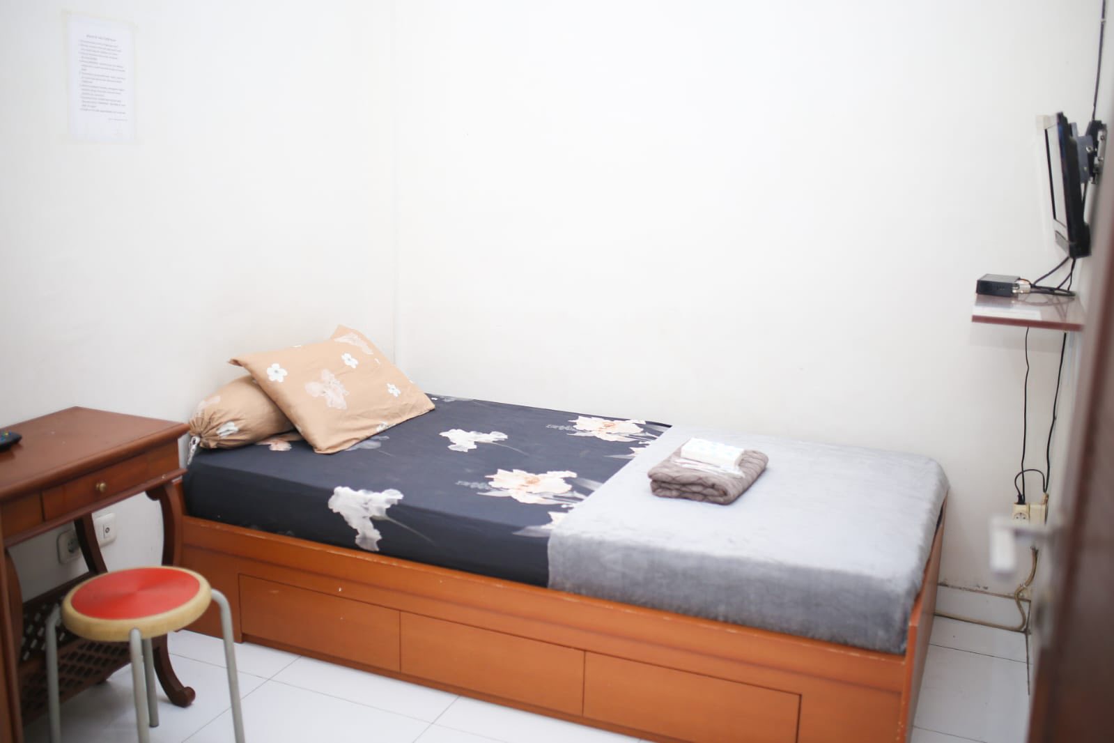 🛏️ KOST / HOMESTAY NYAMAN & STRATEGIS – HARGA TERJANGKAU! ✨