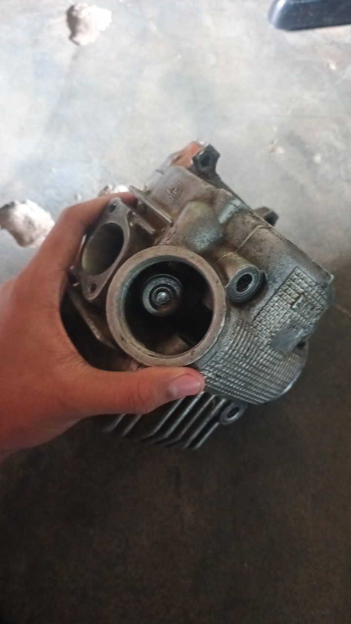 HEAD SILINDER MOTOR BERKUALITAS – TENAGA NAIK, PERFORMA MAKIN GARANG!