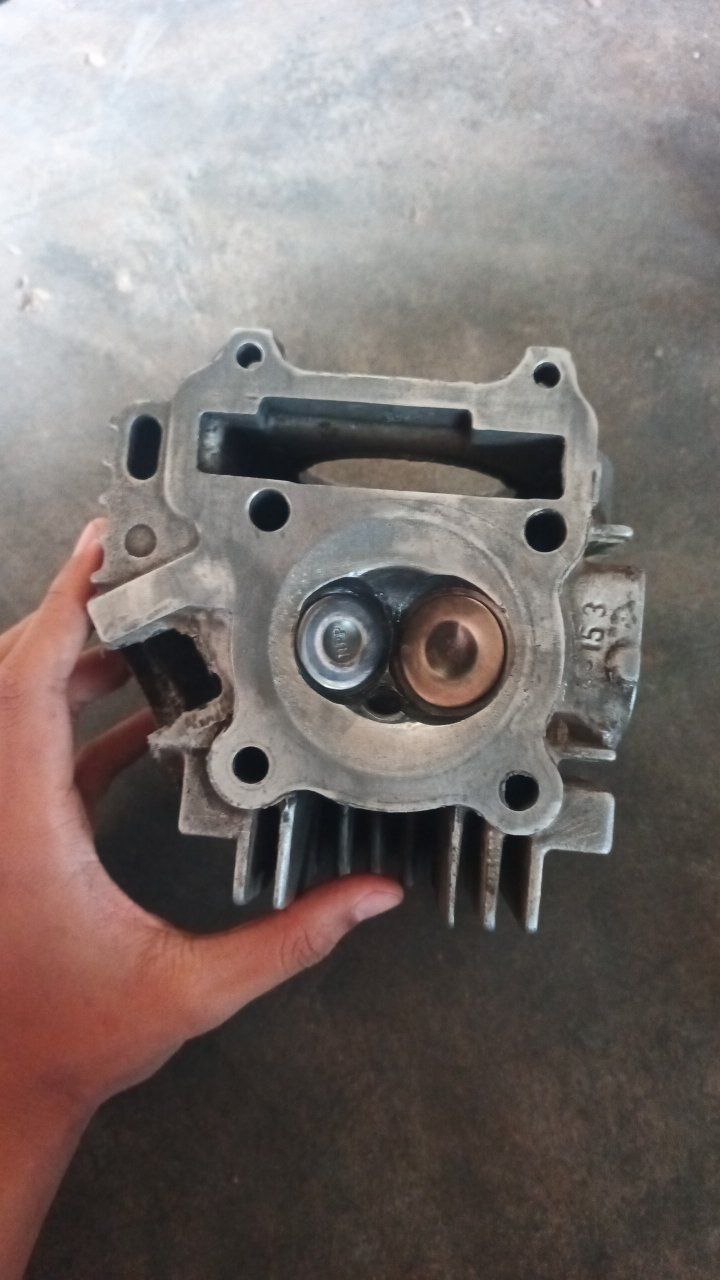 HEAD SILINDER MOTOR BERKUALITAS – TENAGA NAIK, PERFORMA MAKIN GARANG!