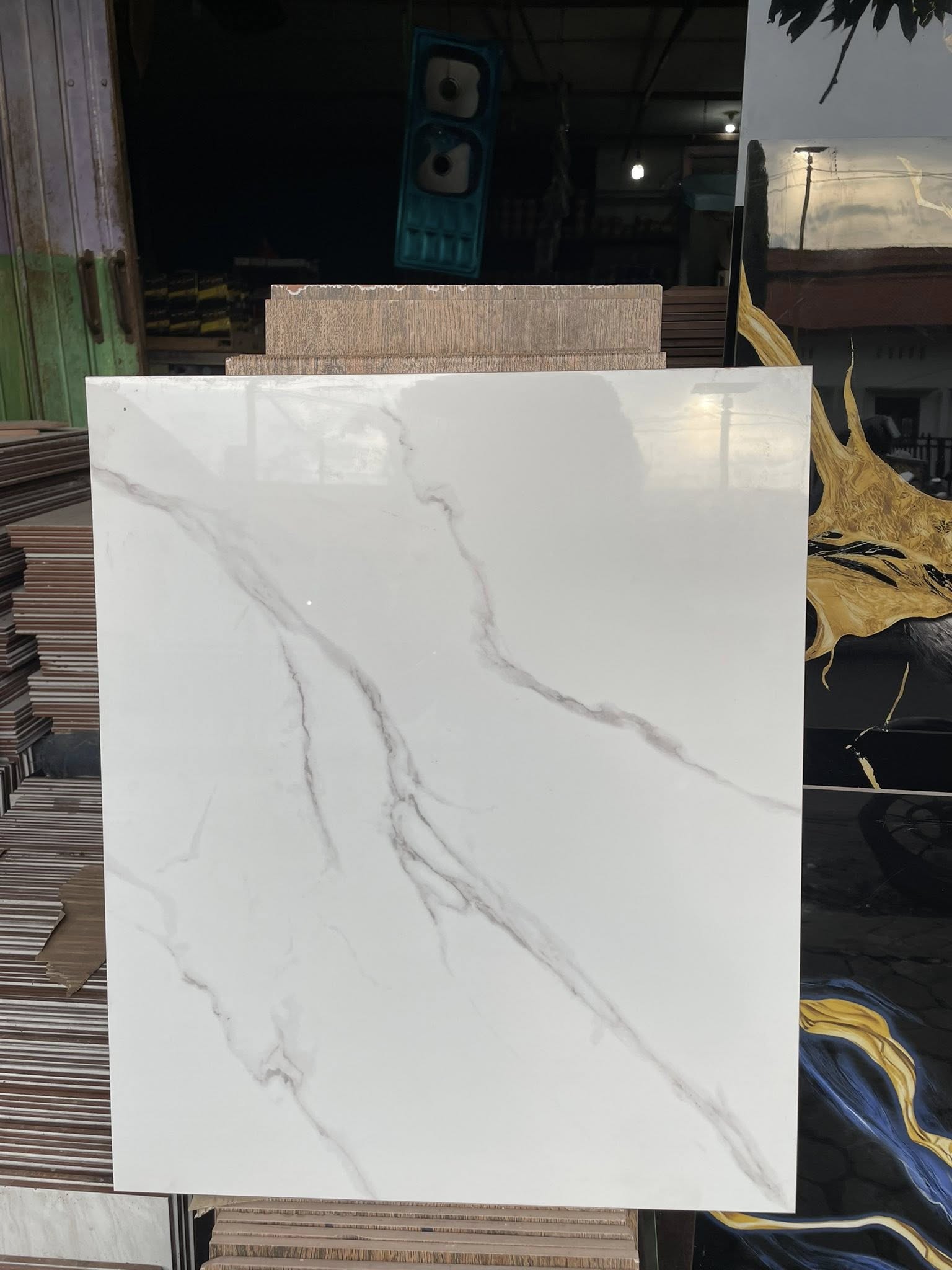 🏡✨ KERAMIK MOTIF MARBLE ELEGAN – BIKIN RUMAH NAIK KELAS! ✨🏡