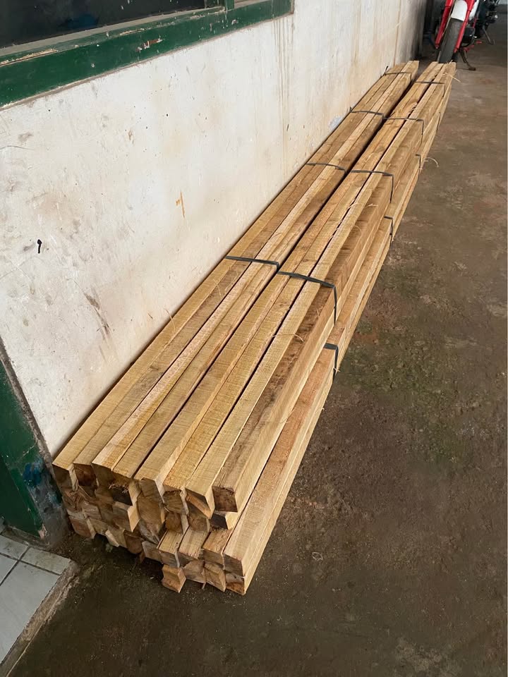 🪵🔥 KAYU BANGUNAN BERKUALITAS – KUAT, KOKOH & SIAP PAKAI! 🔥🪵