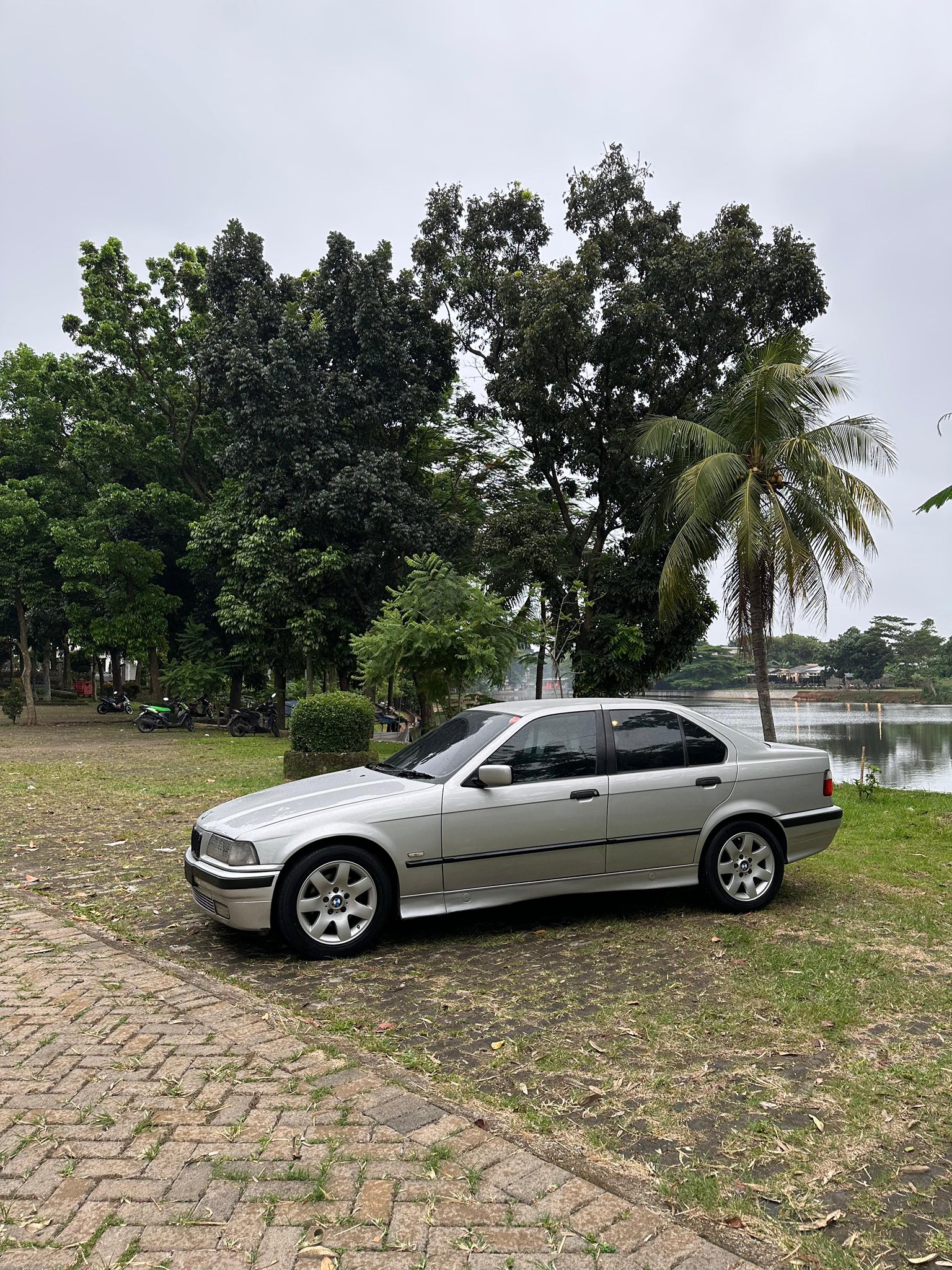 🚘✨ PROMO MOBIL SEDAN ELEGAN & NYAMAN! ✨🚘