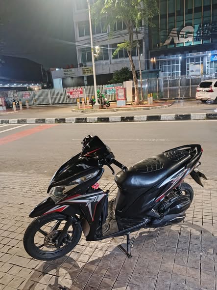 Jual Honda Vario FI