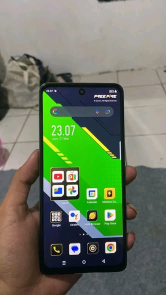 Handphoe Infinix Hot 40 pro nfc