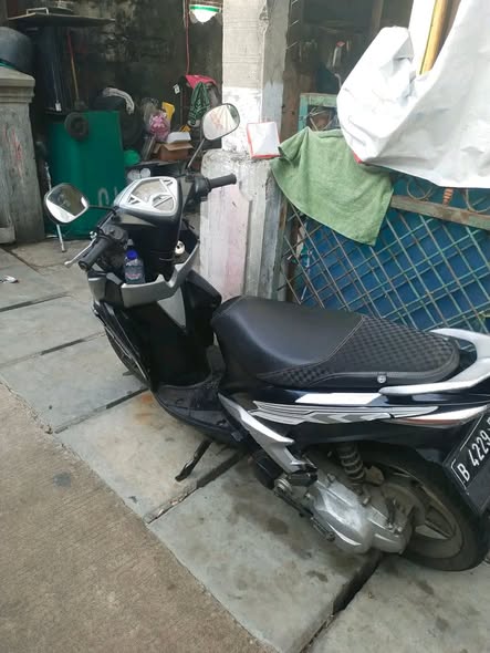 Jual Motor Yamaha Xeon GT 125