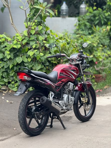 Jual Scorpio 220 (2010)