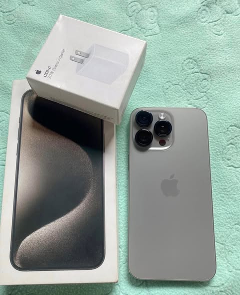 Jual Iphone 15 Pro Max 256GB SIlver Second Hand
