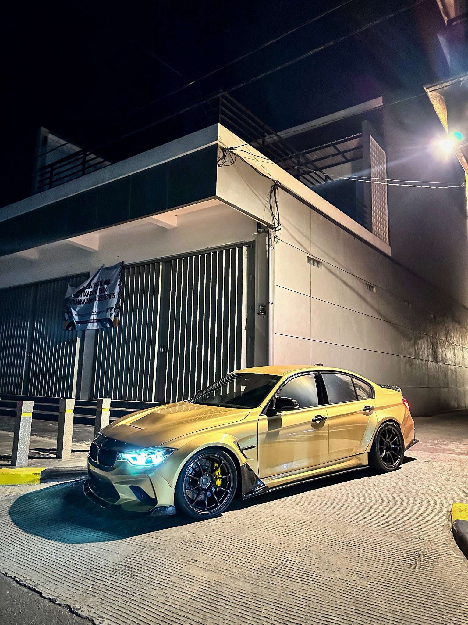 BMW 320i 2013 FULL MODS