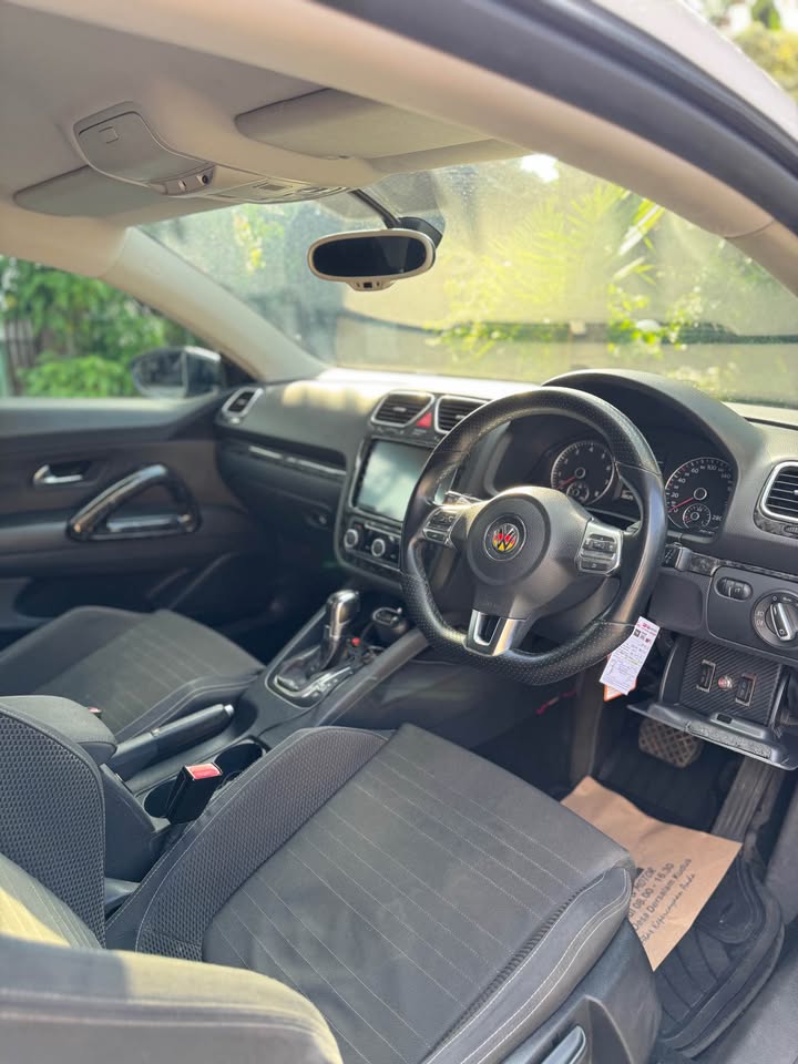 2012 Volkswagen Scirocco · Hatchback