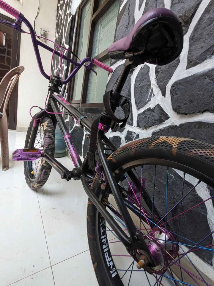Sepeda BMX Keren Custom Siap Aksi Jalan!!