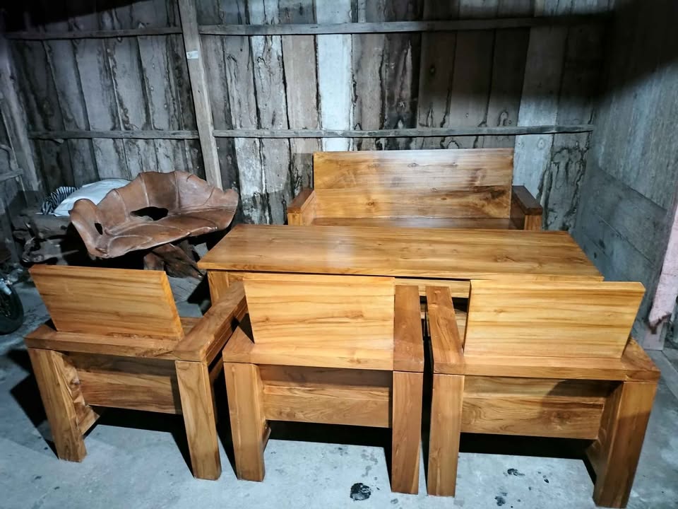 Meja Kursi Kayu Solid Set Minimalis Murah!!