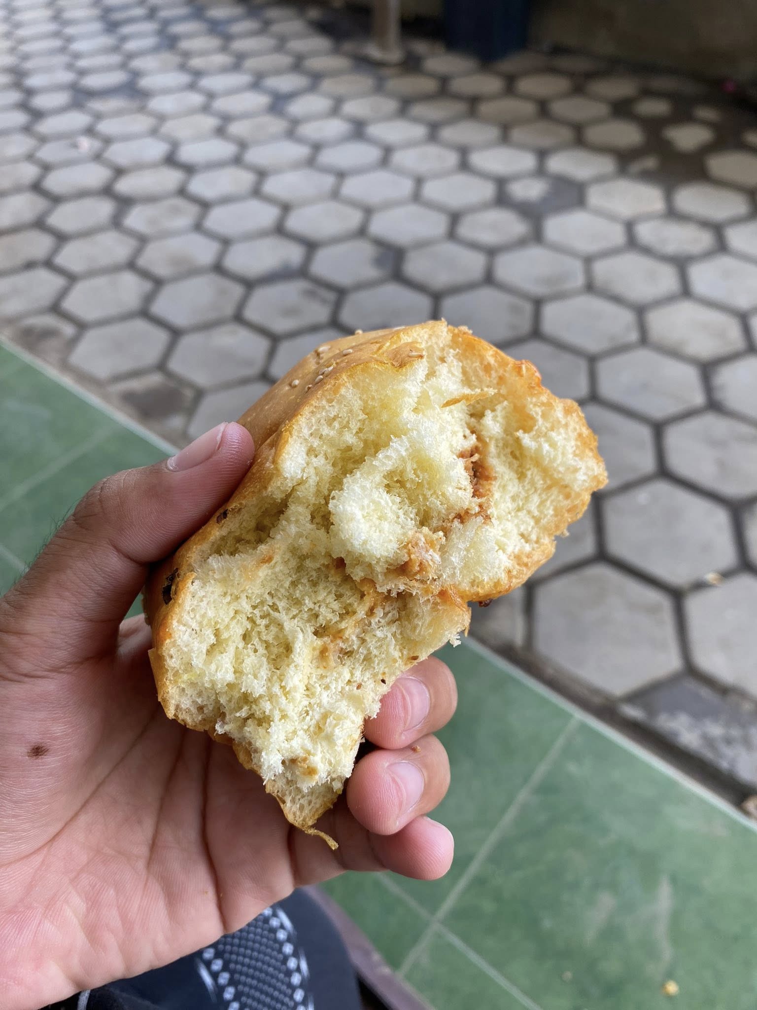 Roti Isi Lumer Gurih Enak Fresh Banget!!
