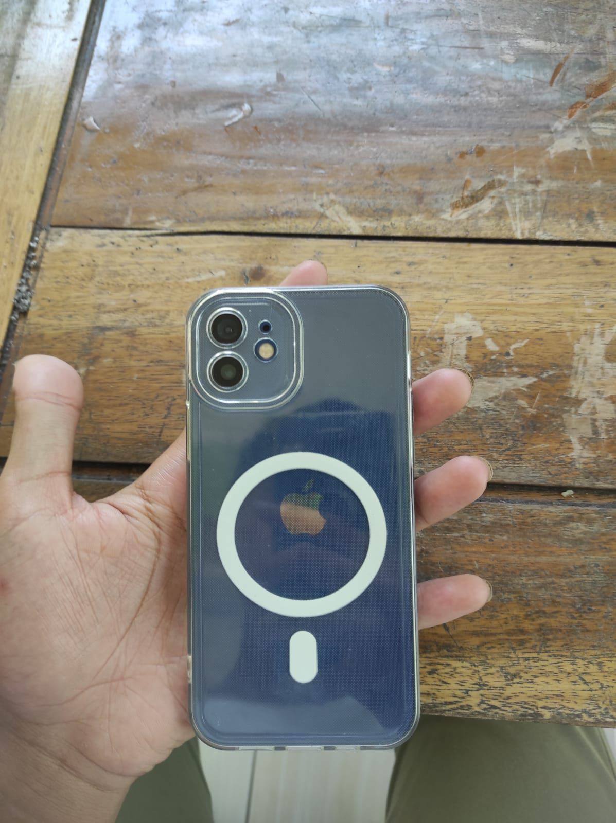 iPhone 12 Biru Mulus Fullset Siap Pakai!!