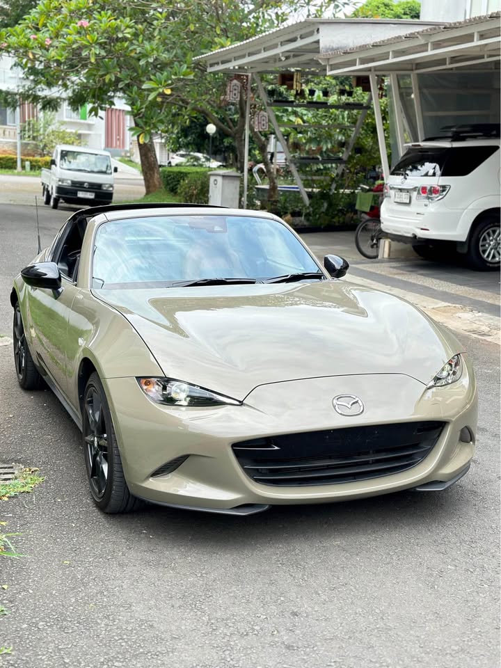 Mazda MX5 RF Targa