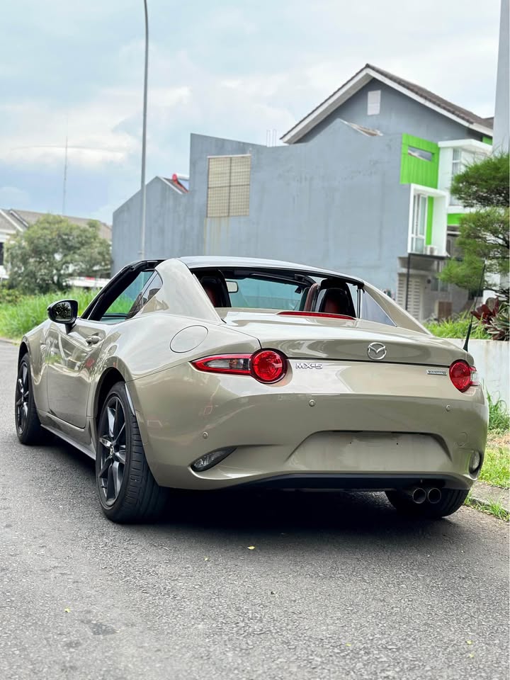 Mazda MX5 RF Targa