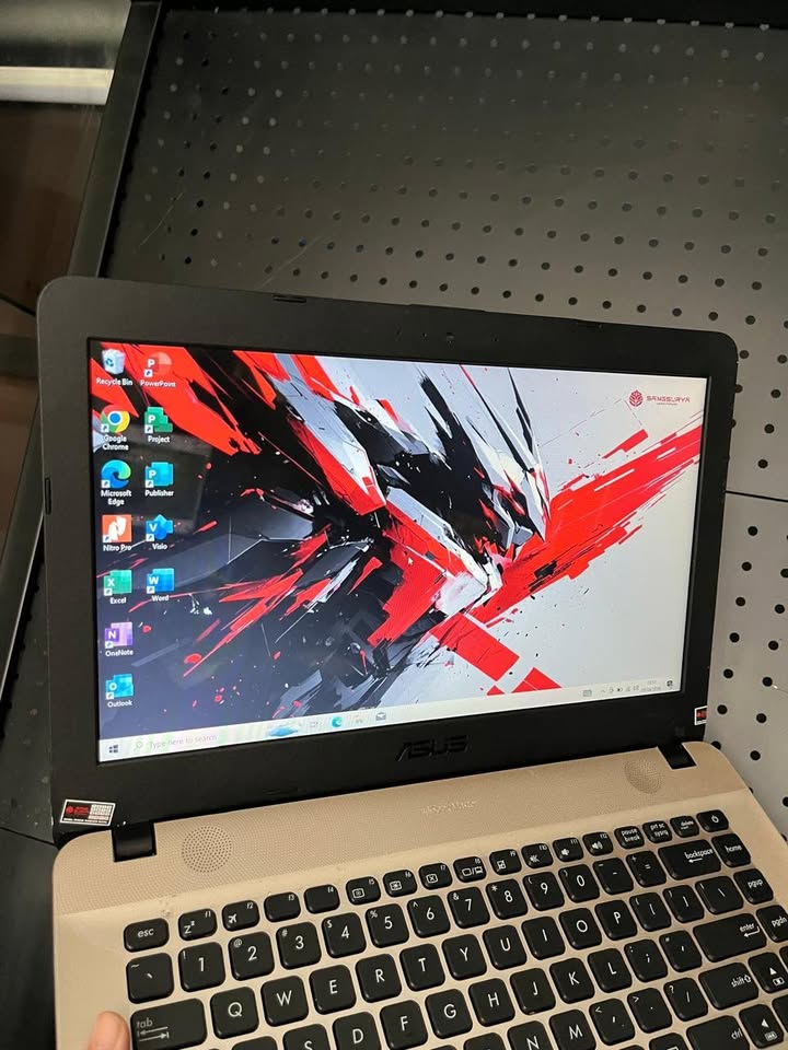 Bonus Menarik | Dell 7410  Performa Cepat, Cocok Kerja, Kuliah & Desain!