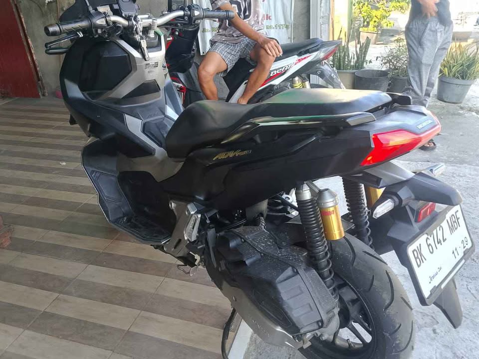 DI JUAL MOTOR ADV TAHUN 2019
