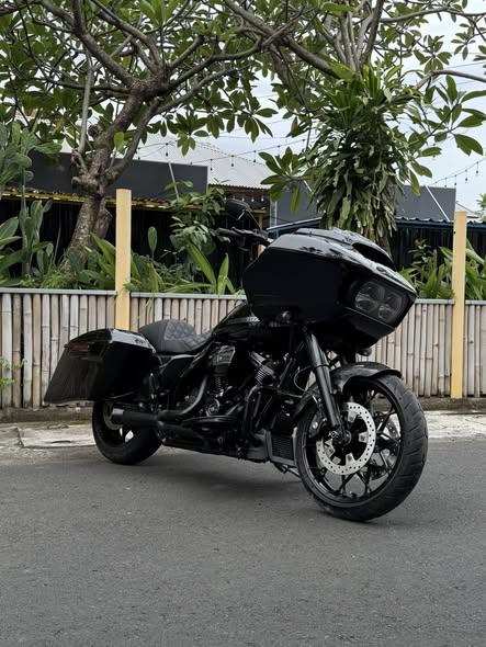 FORSALE HARLEY DAVIDSON ROADGLIDE SPECIAL 2020