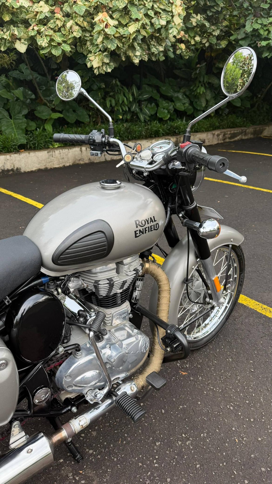 Royal Enfield Bullet Classic 500 ABS
