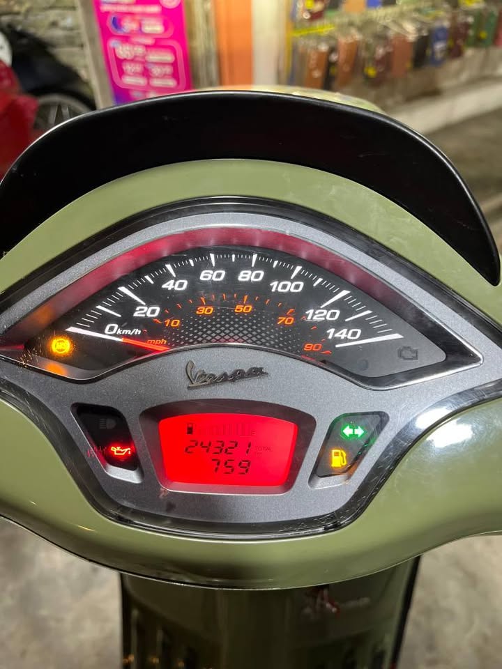 VESPA MATIC TAHUN 2023