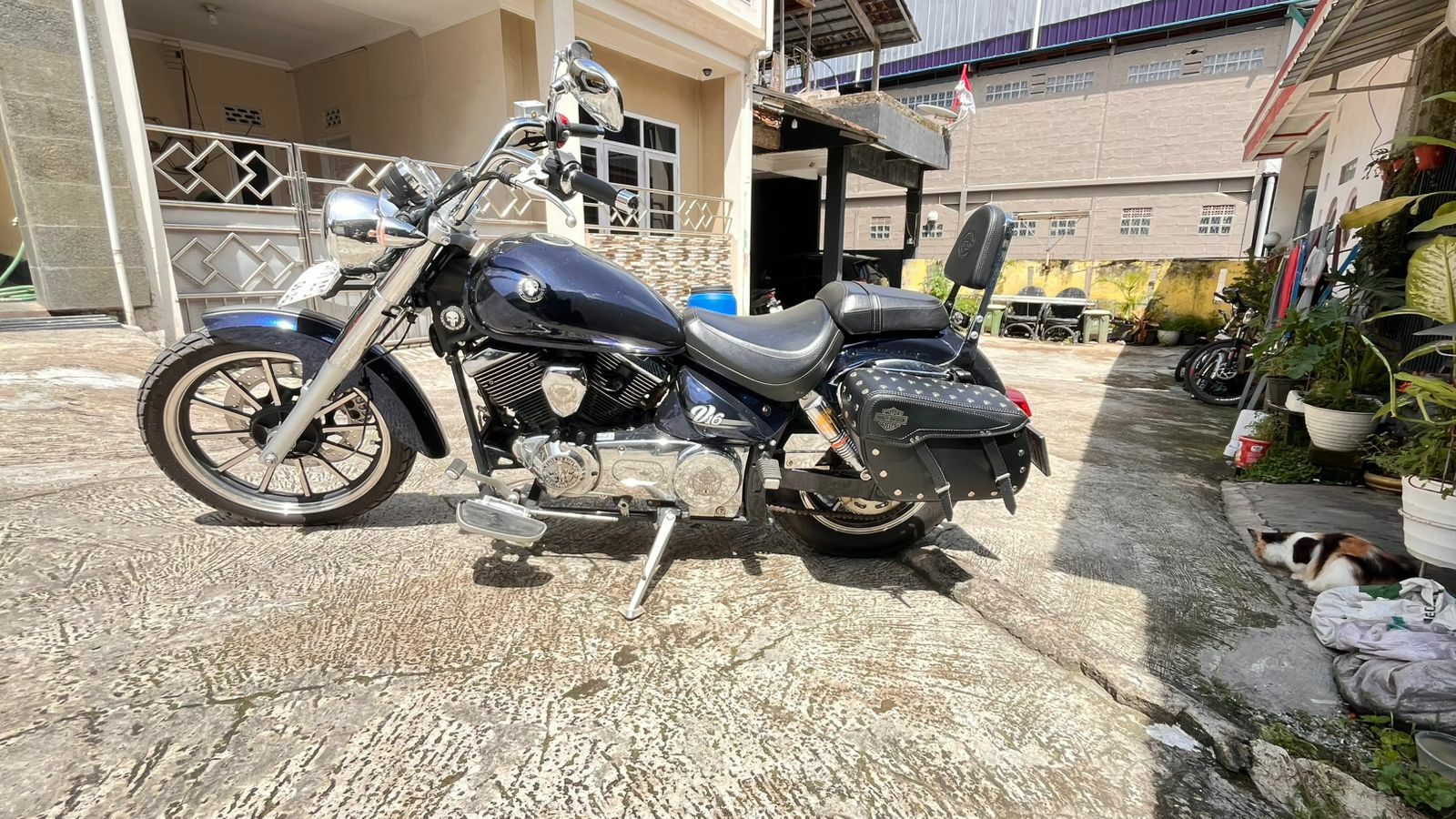 Motor Cruiser Gagah Elegan Siap Touring Nyaman