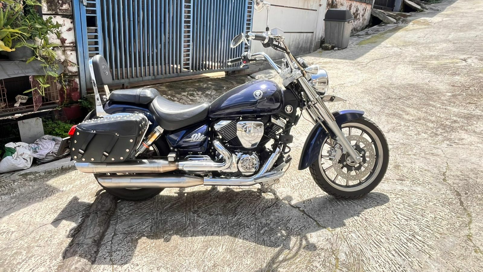Motor Cruiser Gagah Elegan Siap Touring Nyaman