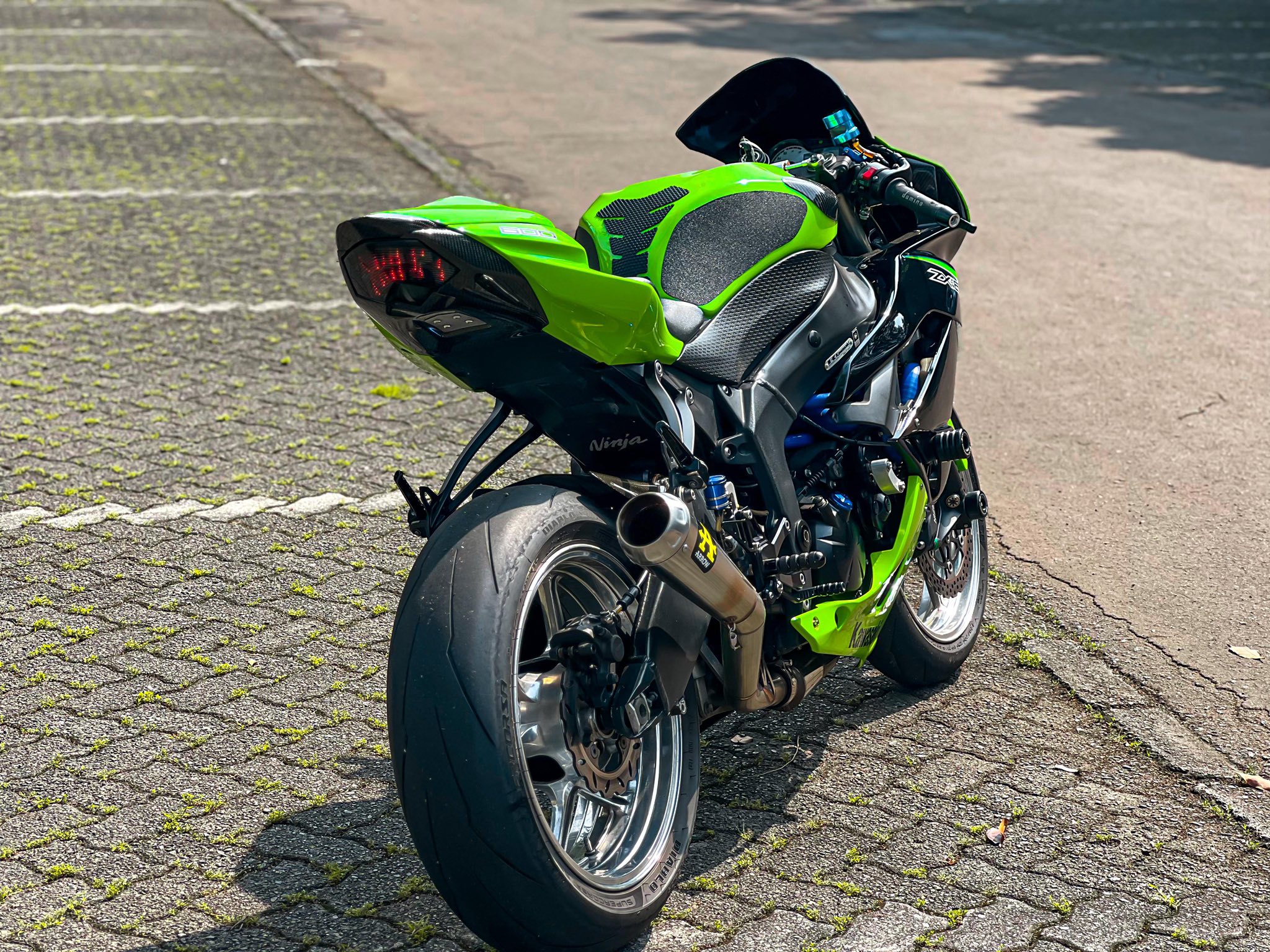 Kawasaki Zx6r 2011
