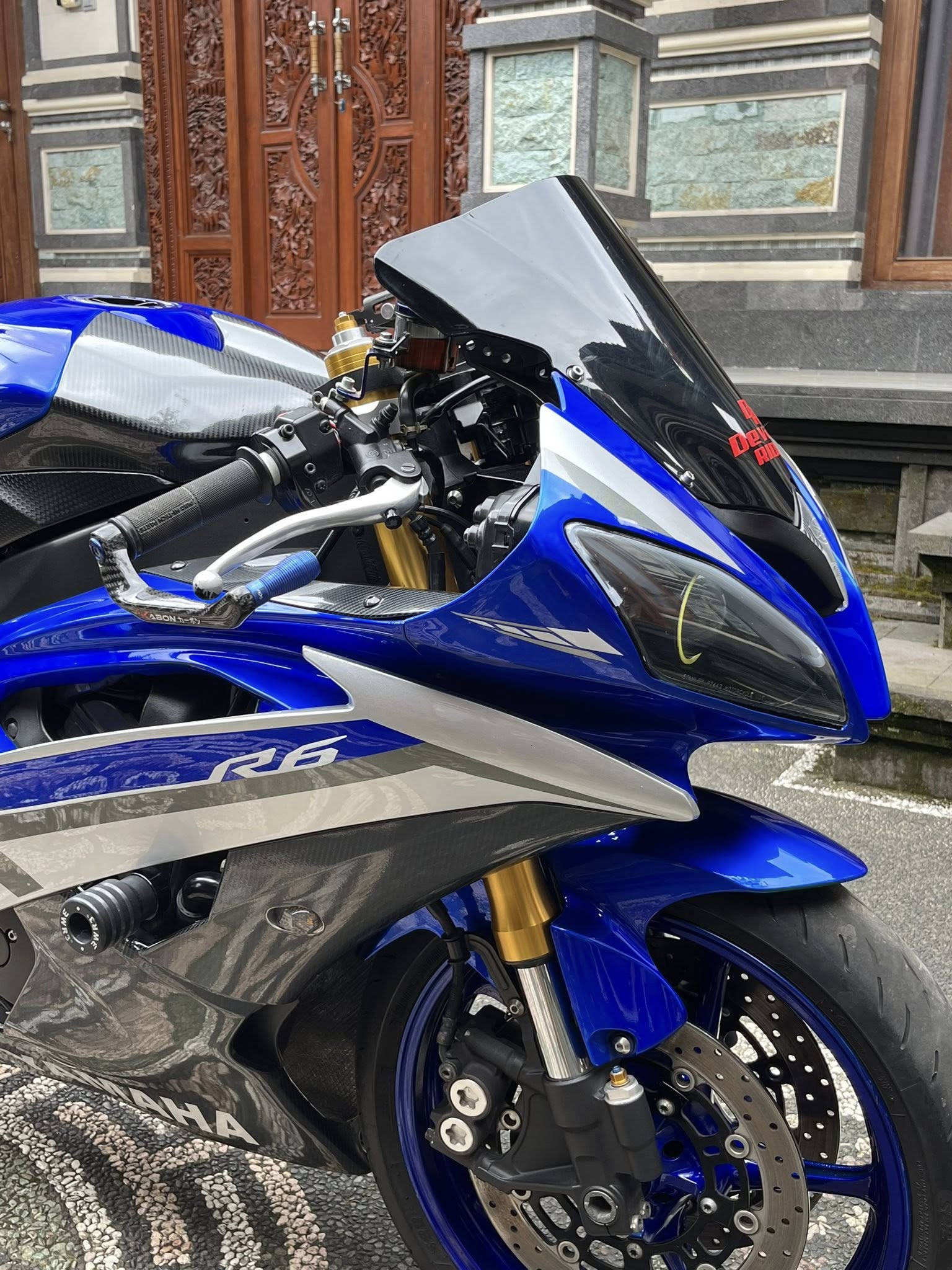 Yamaha R6 Full Paper