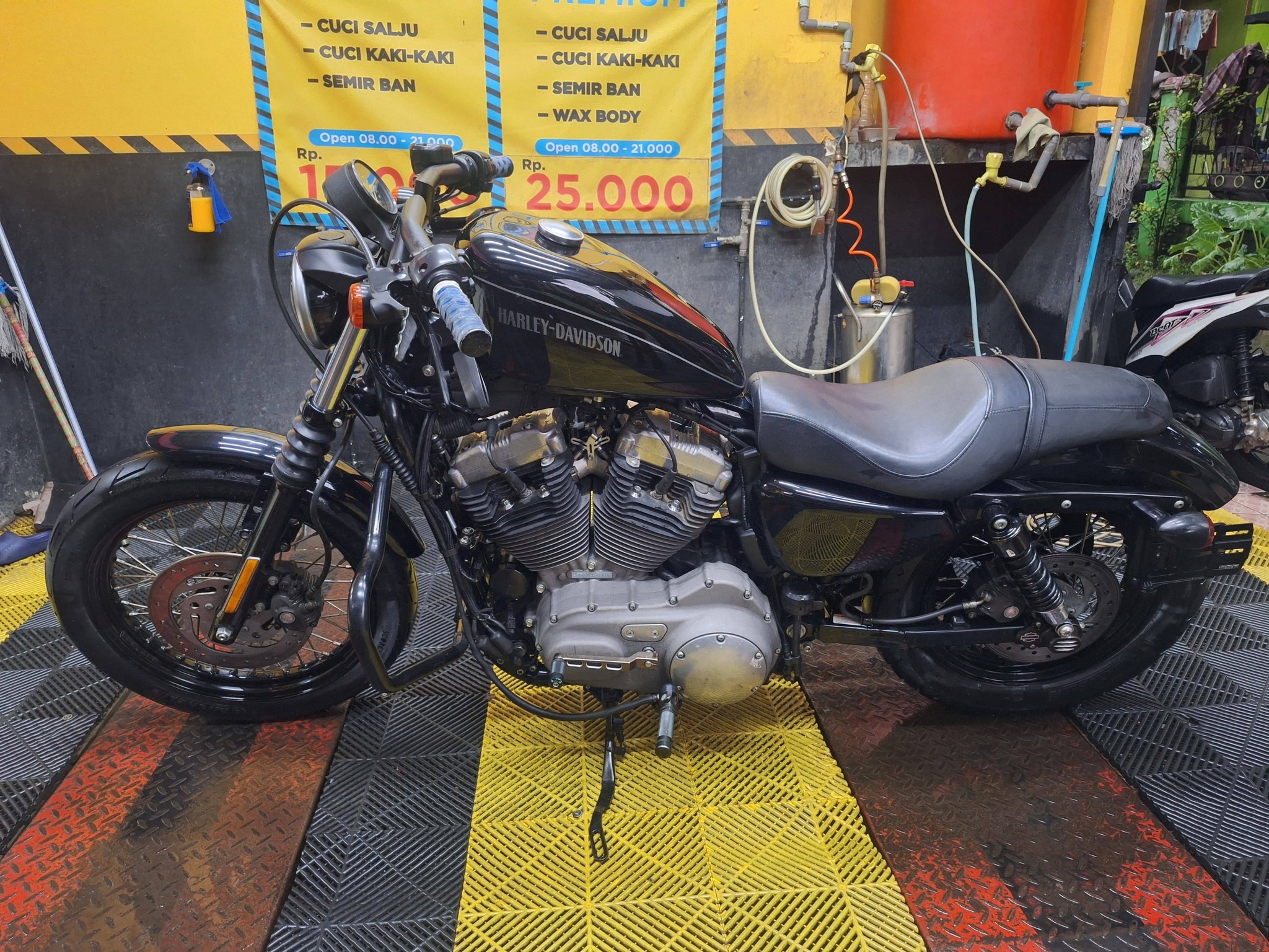 Sportster Nightster 1200 tahun 2012