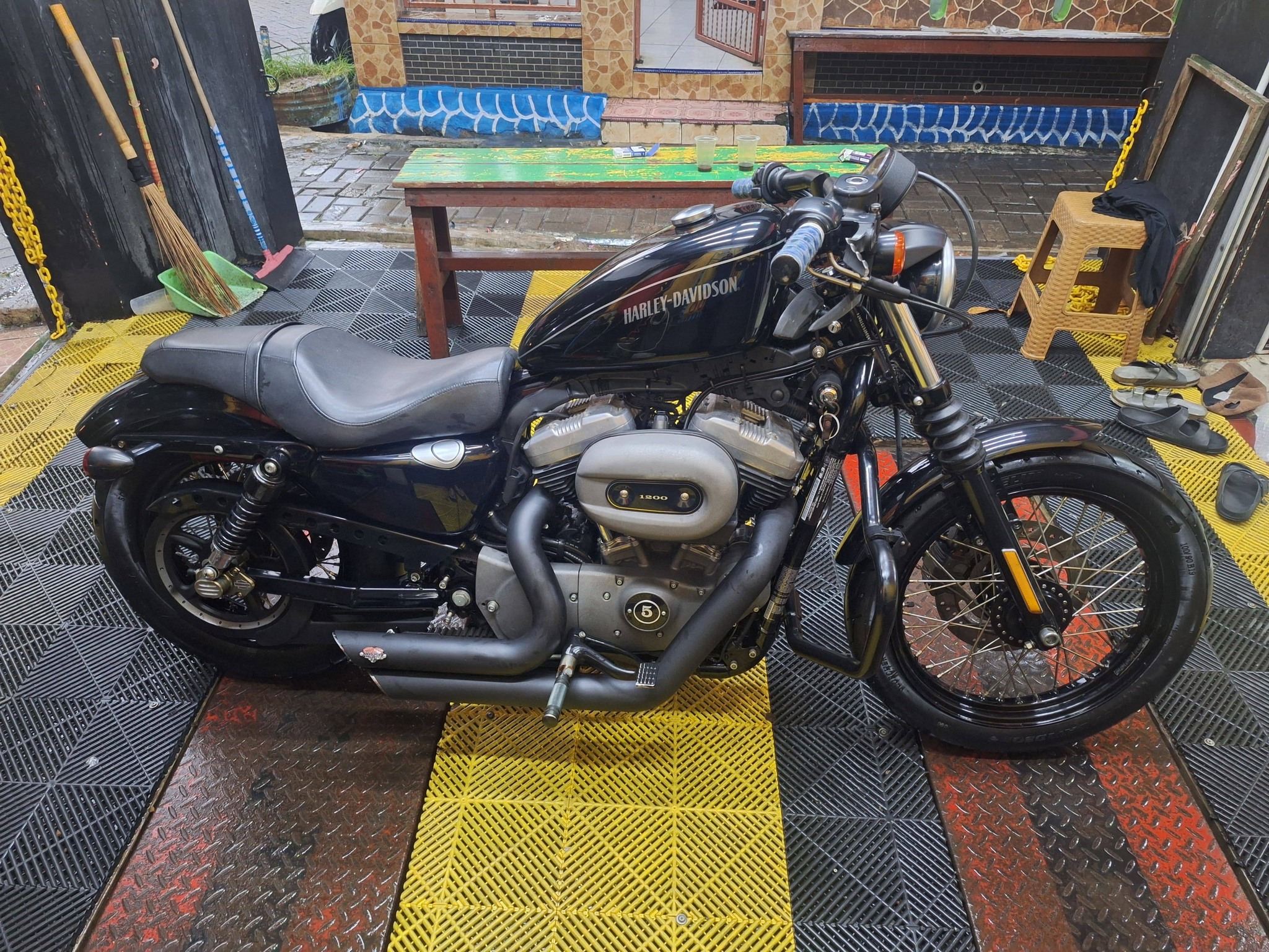 Sportster Nightster 1200 tahun 2012