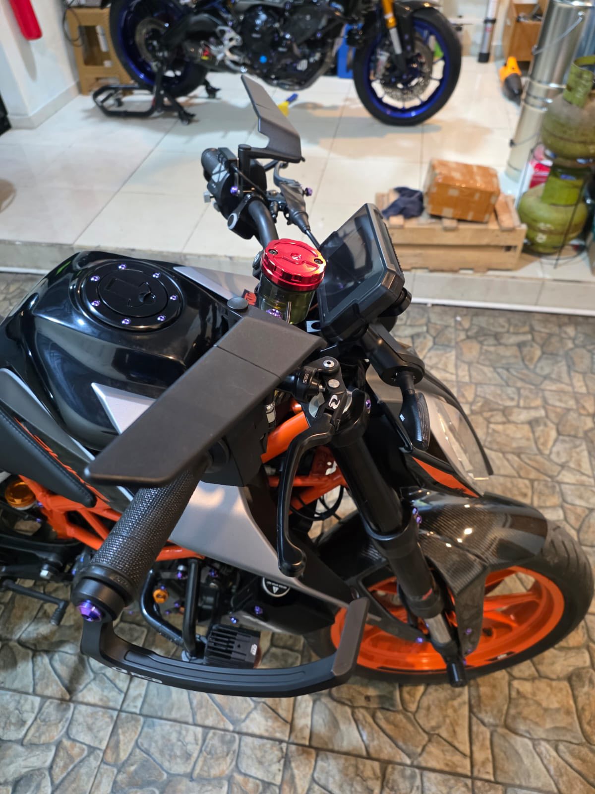KTM DUKE 390 tahun 2022