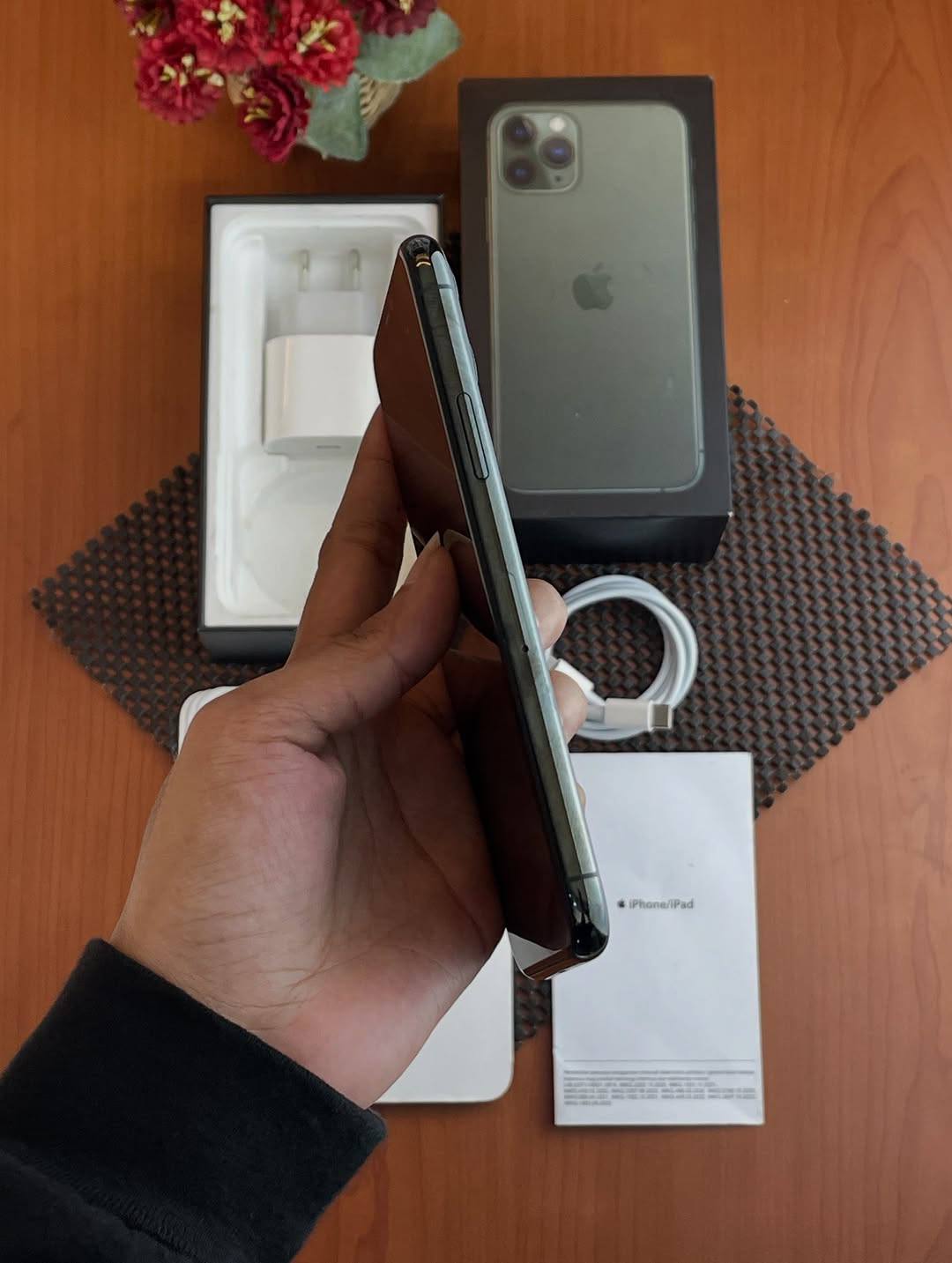 iPhone 11 Pro ( Midnight Green) Resmi iBox
