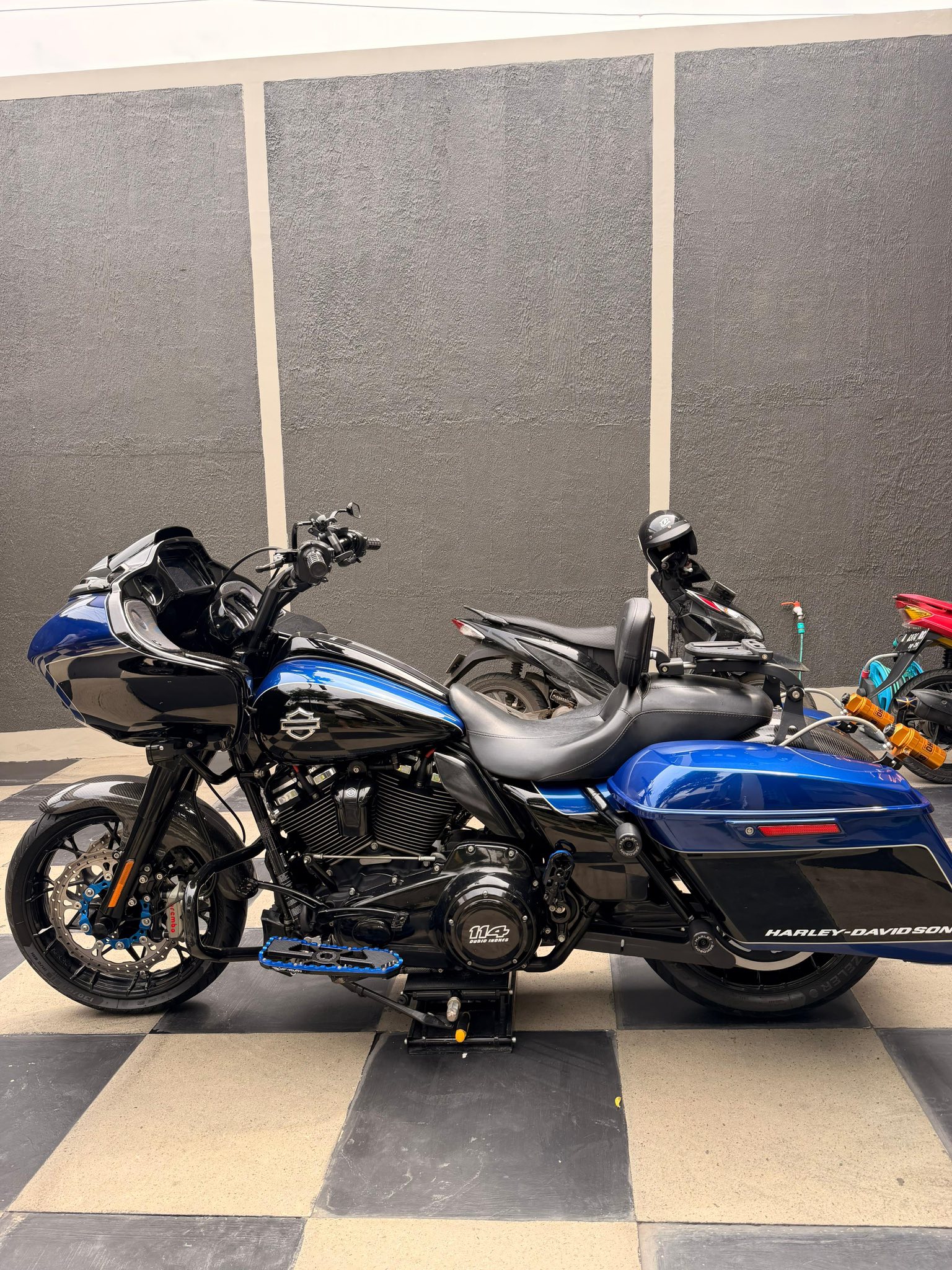 for sale atau TT RG CVO ST 121