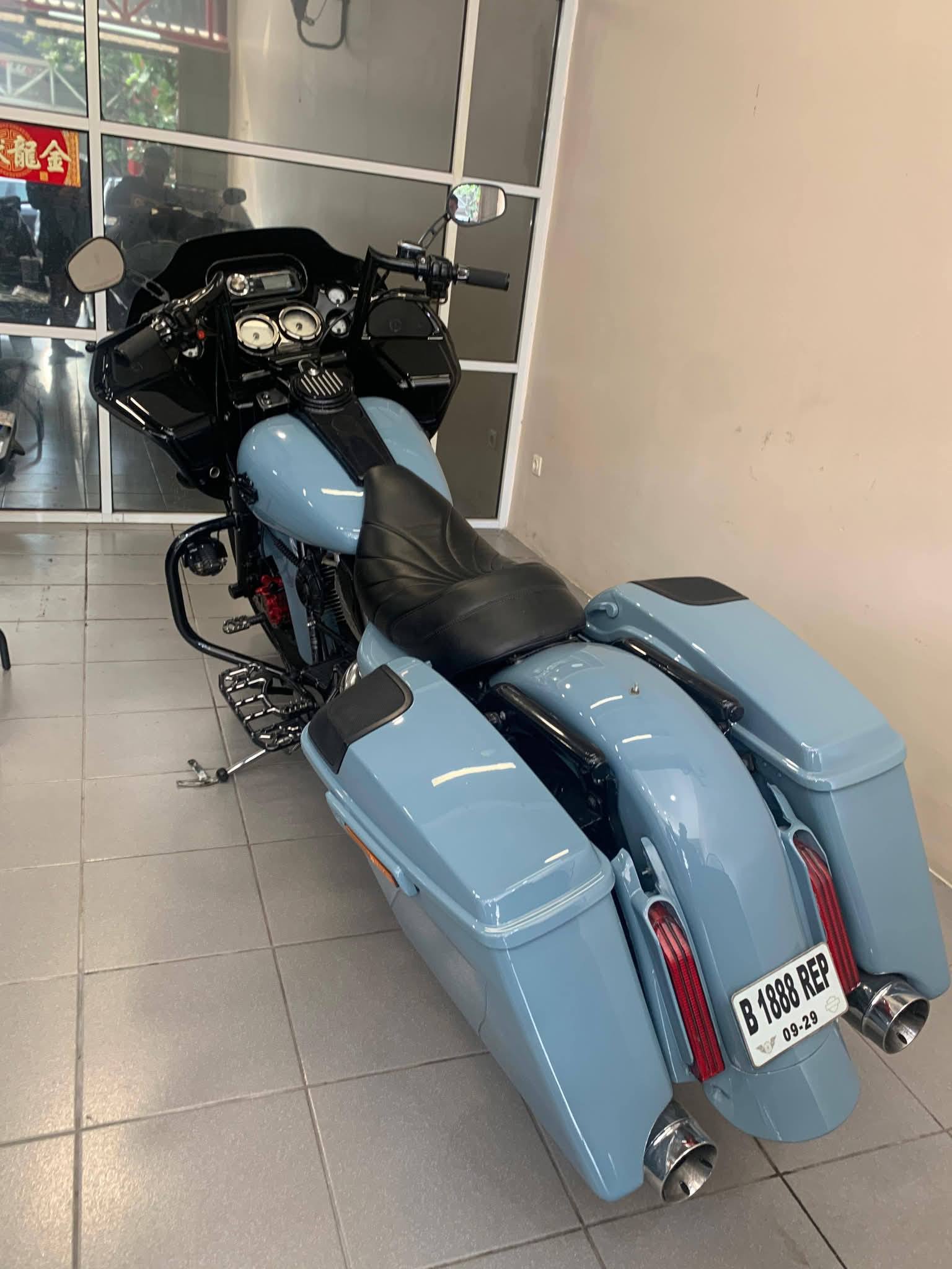 ROAD GLIDE 2006