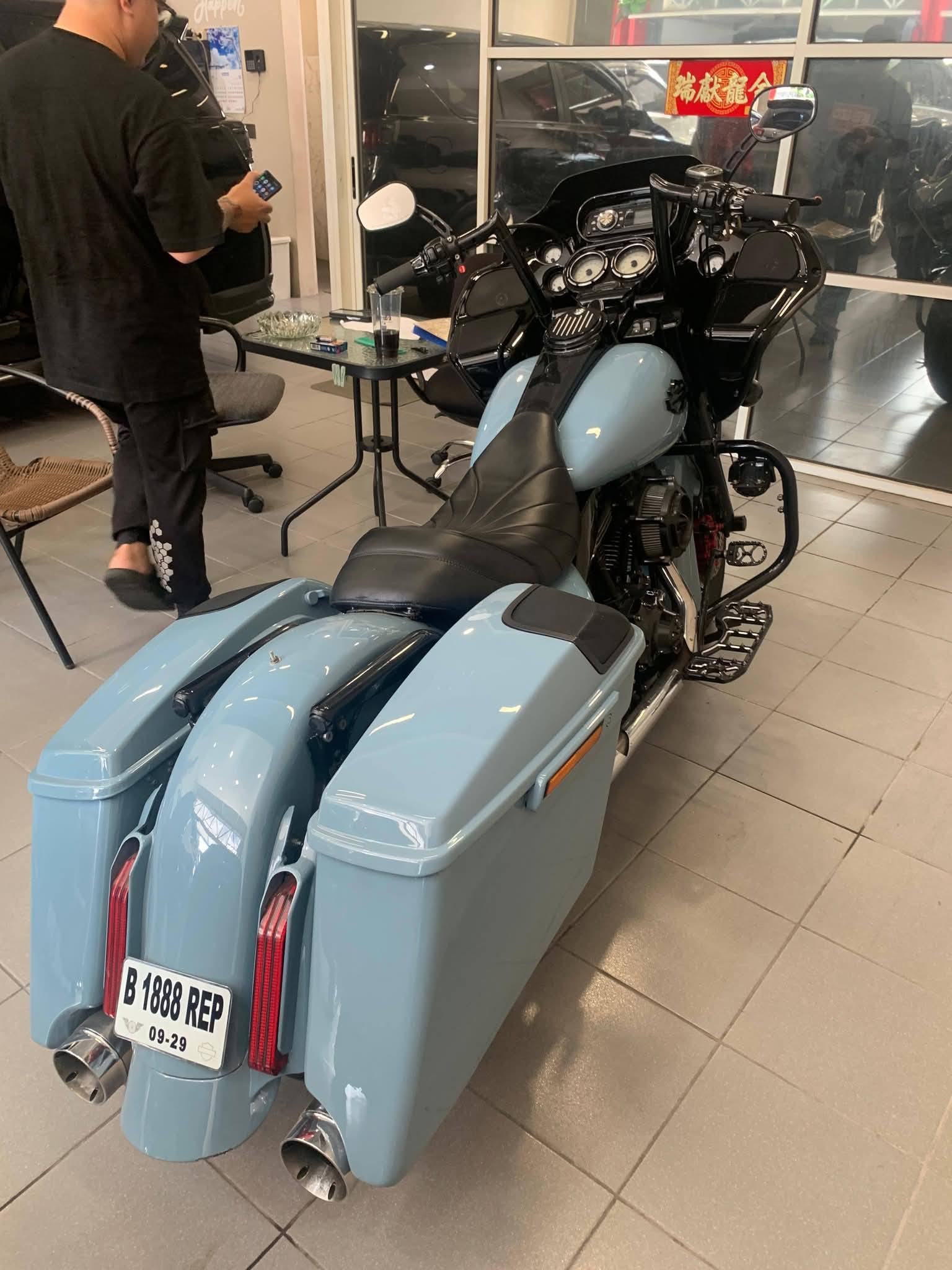 ROAD GLIDE 2006