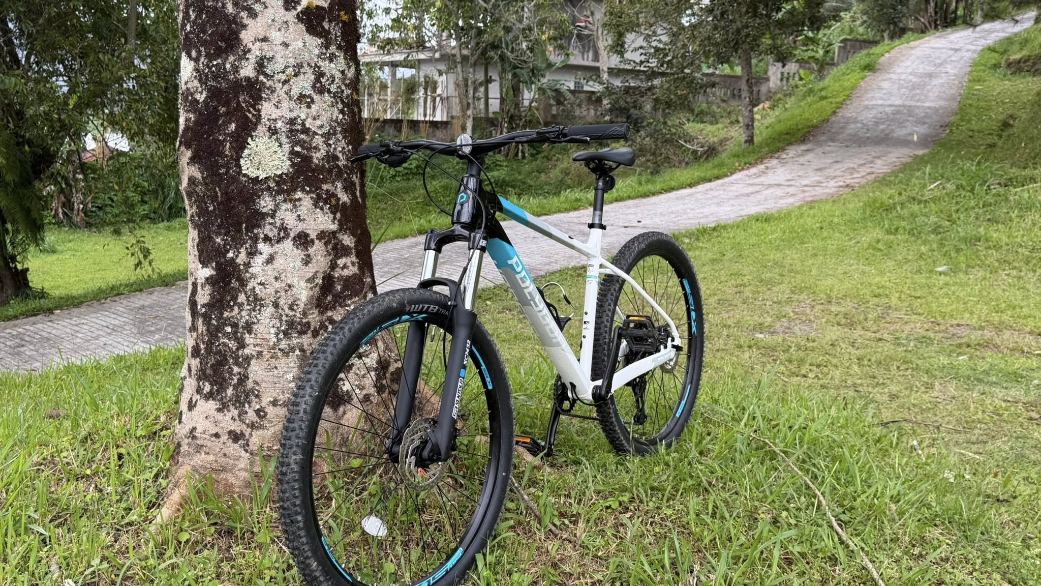 DIJUAL CEPAT! Polygon Extrada 5 Size L – Kondisi Nyaris Baru, Pakai 3 Minggu